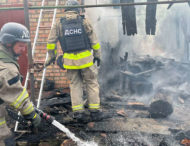 Люди вціліли, але є руйнування: протягом дня агресор гатив по Нікопольщині
