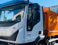 Васильківська громада отримала сучасний сміттєвоз від програми DOBRE