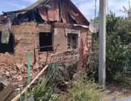 У Нікополі постраждали люди і є руйнування: наслідки ворожих ударів 