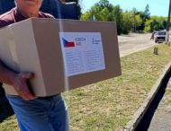 Від чеської гуманітарної організації “Людина в біді” жителі Марганецької громади отримали гігієнічні набори