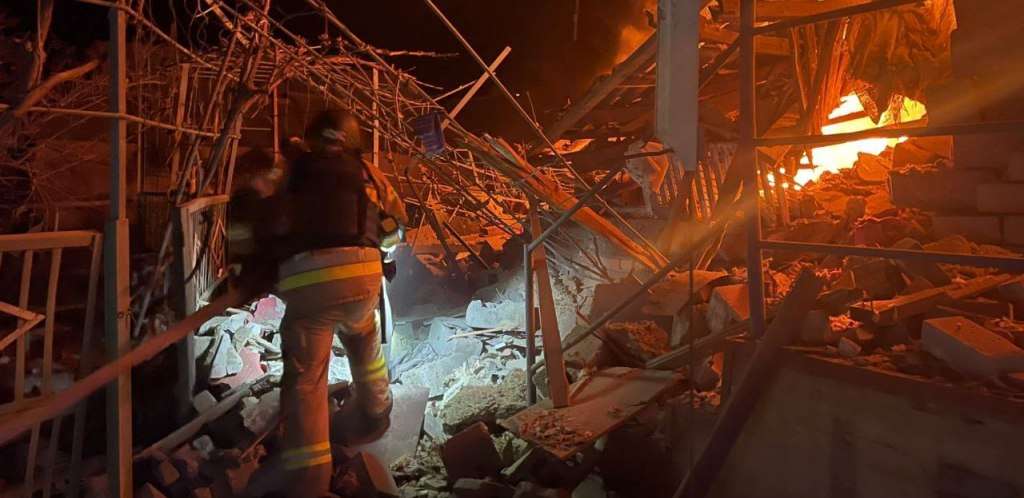 Протягом усього дня російська армія била по Нікопольському району Протягом усього дня російська армія била по Нікопольському району