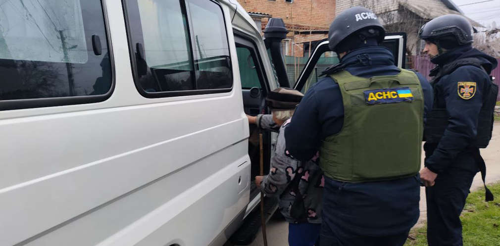 Через ворожий удар по Нікопольщині постраждала жінка Через ворожий удар по Нікопольщині постраждала жінка