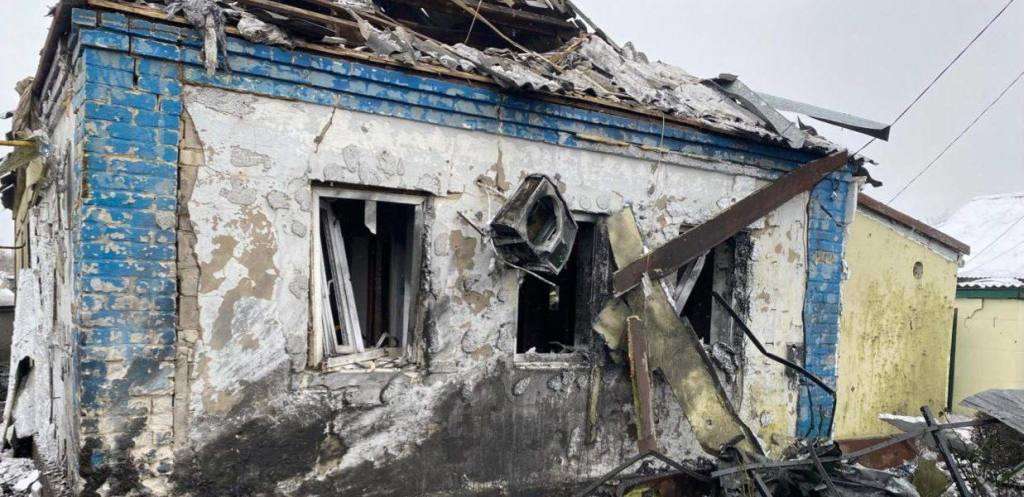 Двоє людей постраждали внаслідок ворожих атак на Синельниківщині Двоє людей постраждали внаслідок ворожих атак на Синельниківщині