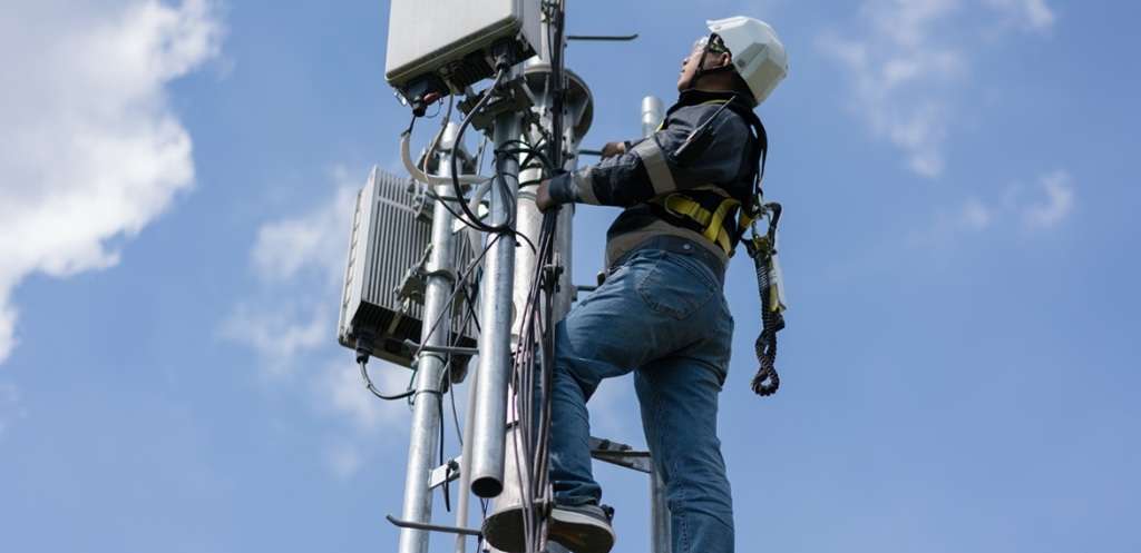 Працюють без світла до 10 годин: станції мобільного зв’язку Дніпропетровщини підсилили новими акумуляторами Працюють без світла до 10 годин: станції мобільного зв’язку Дніпропетровщини підсилили новими акумуляторами