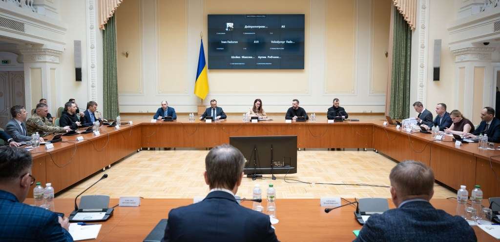 На Дніпропетровщині планують забезпечити захистом від атак 245 об’єктів критичної інфраструктури На Дніпропетровщині планують забезпечити захистом від атак 245 об’єктів критичної інфраструктури