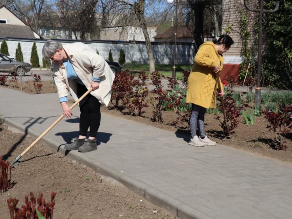Покров долучився до Всеукраїнської акції “За чисте довкілля” (93905)