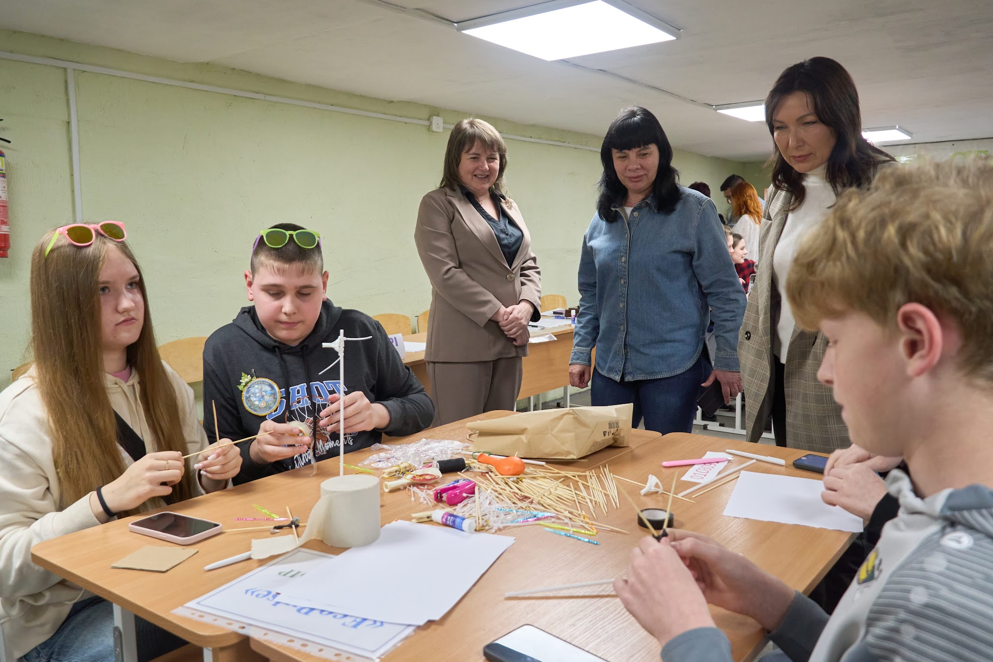 У Нікополі відбувся фінал інтелектуально-пізнавальної гри «Ігри розуму» в рамках Днів Сталої енергії – 2026 У Нікополі відбувся фінал інтелектуально-пізнавальної гри «Ігри розуму» в рамках Днів Сталої енергії – 2026
