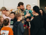 Під час робочої поїздки на Дніпропетровщину Денис Улютін провів нараду щодо підтримки ВПО та відвідав соціальні заклади