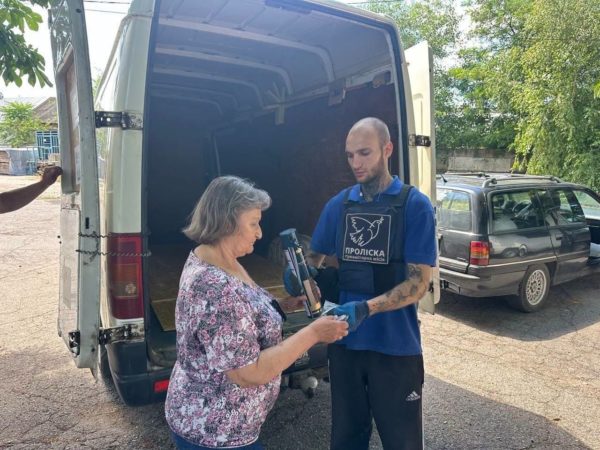 Команда Гуманітарної місії «Проліска» продовжує підтримувати мешканців Марганецької громади (94687)