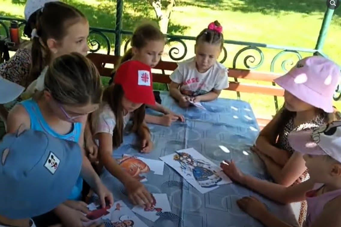 Літо відкриттів, творчості та щирих усмішок Літо відкриттів, творчості та щирих усмішок