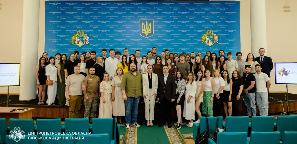 На Дніпропетровщині обрали новий склад молодіжної ради На Дніпропетровщині обрали новий склад молодіжної ради