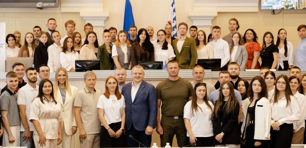 Молодіжний конгрес створили Дніпропетровщині Молодіжний конгрес створили Дніпропетровщині