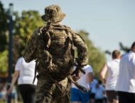 Жителів Дніпропетровщини запрошують взяти участь в патріотичному забігу “Шаную воїнів, біжу за Героїв України”