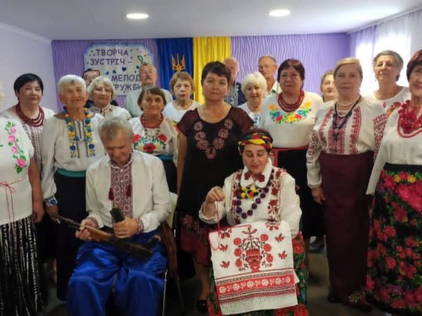 Турбота, що проявляється у щоденних справах (97117)