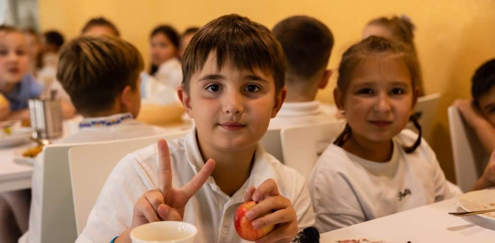 Капітально відремонтовані харчоблок та їдальню відкрили в одному з ліцеїв у Кам’янському Капітально відремонтовані харчоблок та їдальню відкрили в одному з ліцеїв у Кам’янському