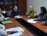 Підготовка до зими, житло для переселенців і підтримка ветеранів: у Кам’янському районі відбулася нарада за участі соцслужб